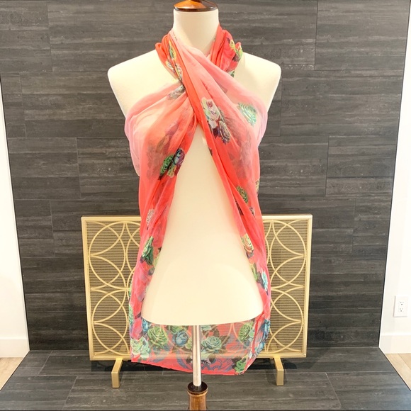 Beach Bunny Other - Beach Bunny Paréo